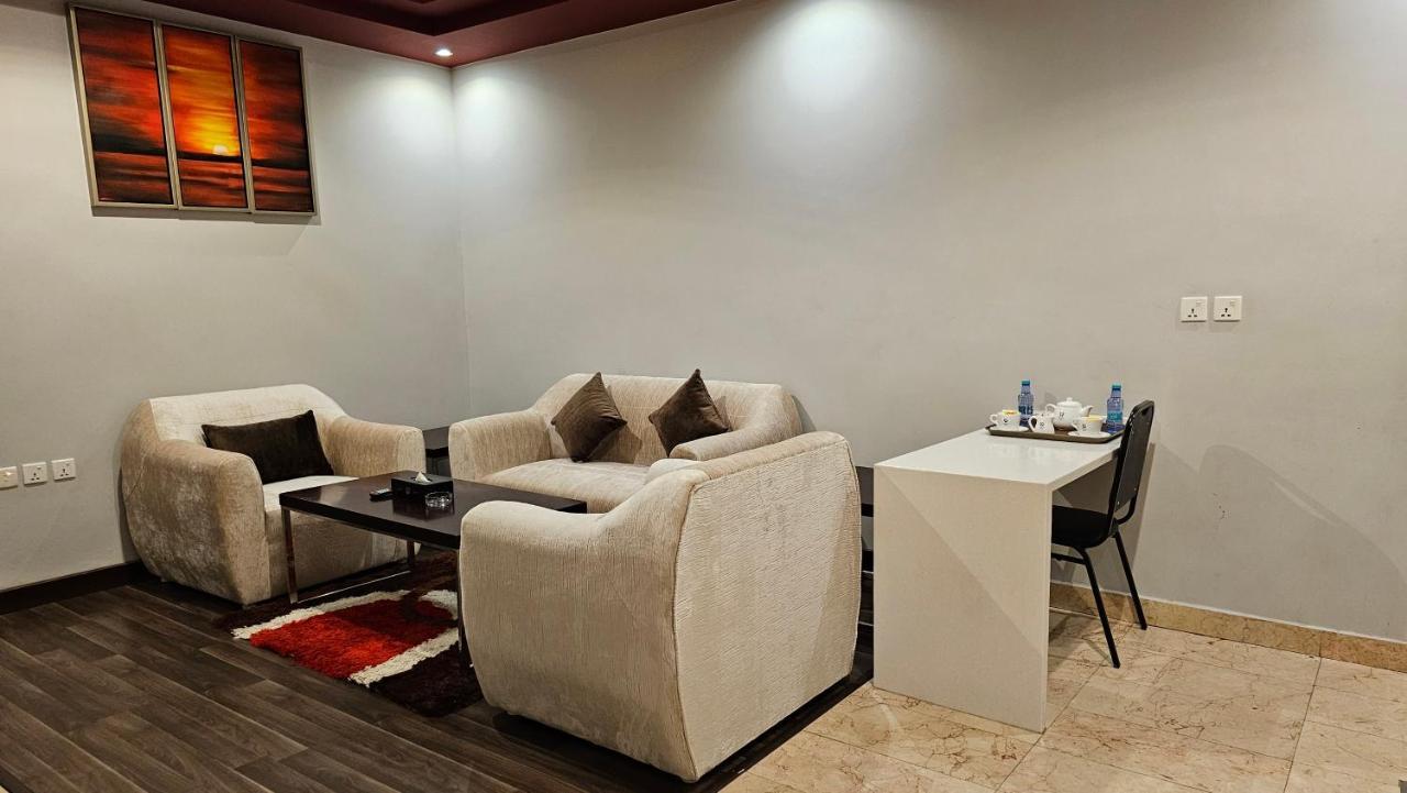 Raoum Inn Buraydah Exteriér fotografie